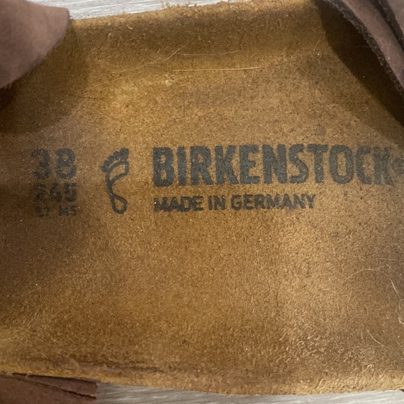 Women’s Mayari Birkenstock size 38! - Picture 3 of 4